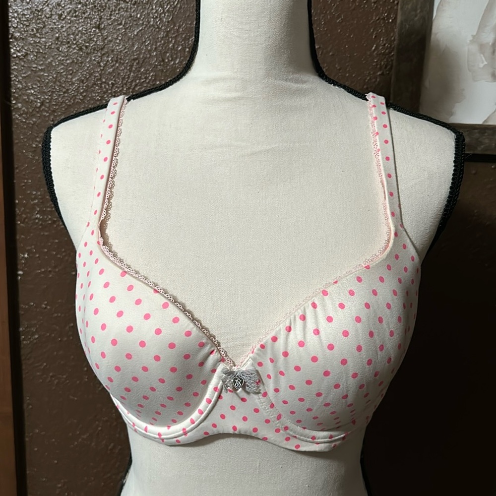 Victoria’s Secret bra 34 D